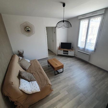 Appartement De La Tour 埃佩尔奈 外观 照片